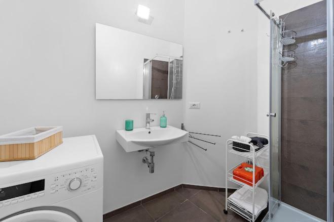 Hometolove Marina Cagliari Exterior photo